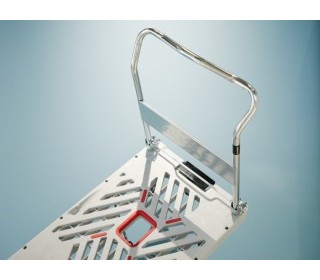 代表製品は、日本初の量産型台車「ダンディ（DANDY）」。 台車業界のパイオニアとして、高い製品力と技術力に自信があります。