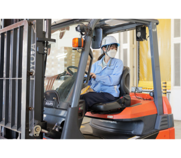 フォークリフトの免許がなくてもご応募OK！もちろん、資格がある方も大歓迎です★