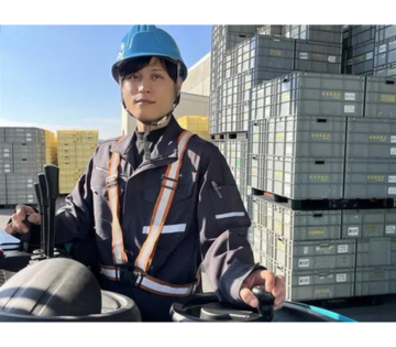 想定年収425万円～525万円！賞与前年度実績4か月分