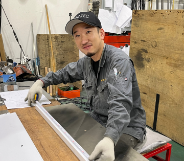 高級ホテル・豪華旅客船などに自分が製作に携わった製品が並ぶ。そんなやりがいのある仕事に挑戦してみませんか？
