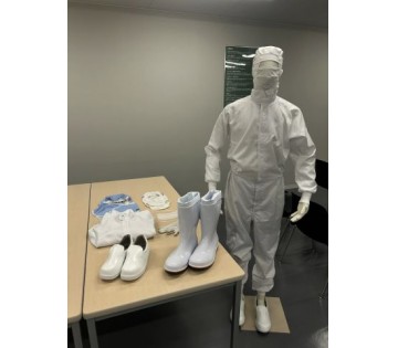 衛生管理はバッチリですが、髪型・髪色自由、私服通勤OKで自分らしく働くことができます