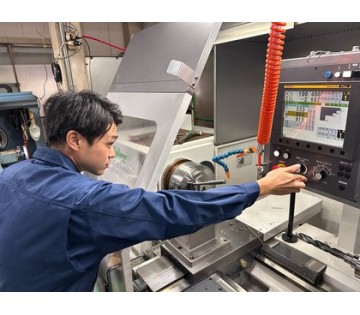 【日勤のみ✖土日祝休み】年間休日120日以上としっかり休めてプライベートも充実♪