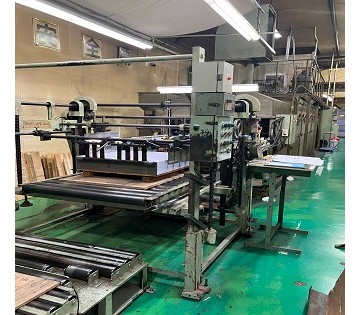 実際に扱う機械になります。