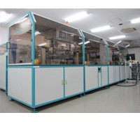 カード製造機械です。先輩が丁寧に指導するので未経験でも安心◎